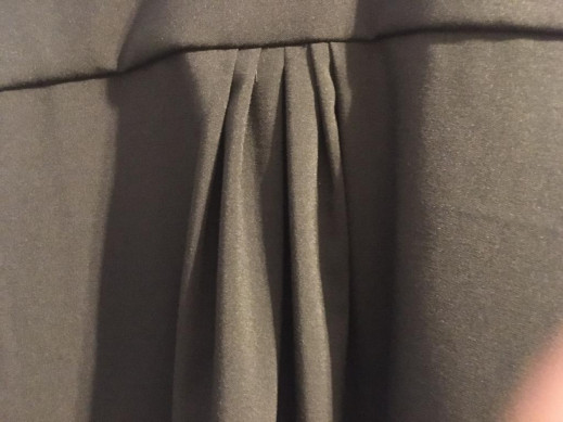 Toga a noleggio. Sono disponibili le taglie S/M (altezza fino a 170cm) e M/L (altezza oltre 170cm).